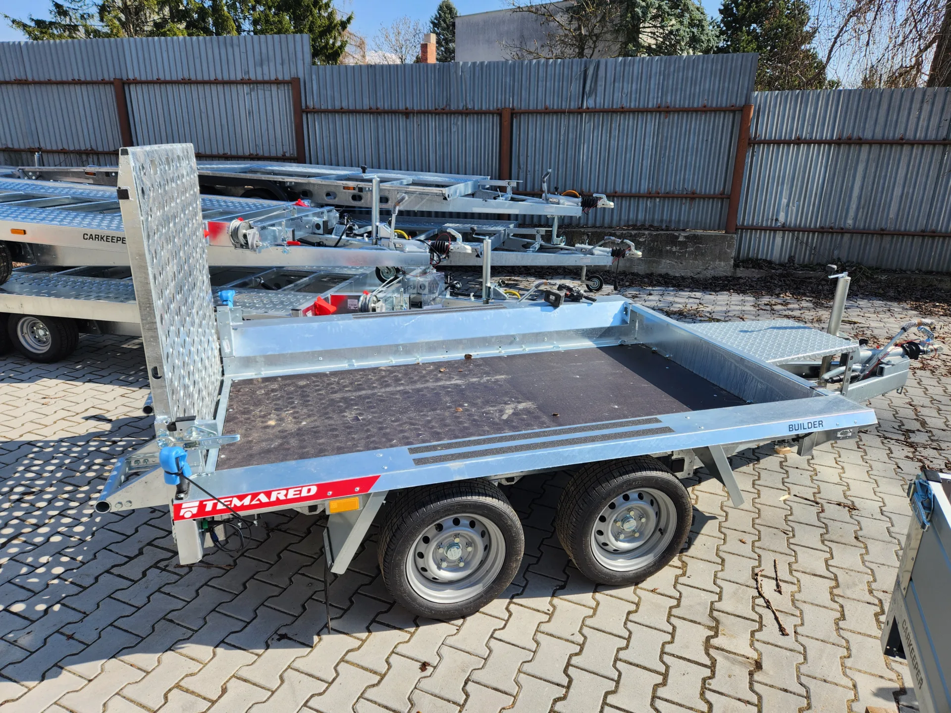 Vlek na bagr 265x150cm, 2700/520kg, rampa s písty