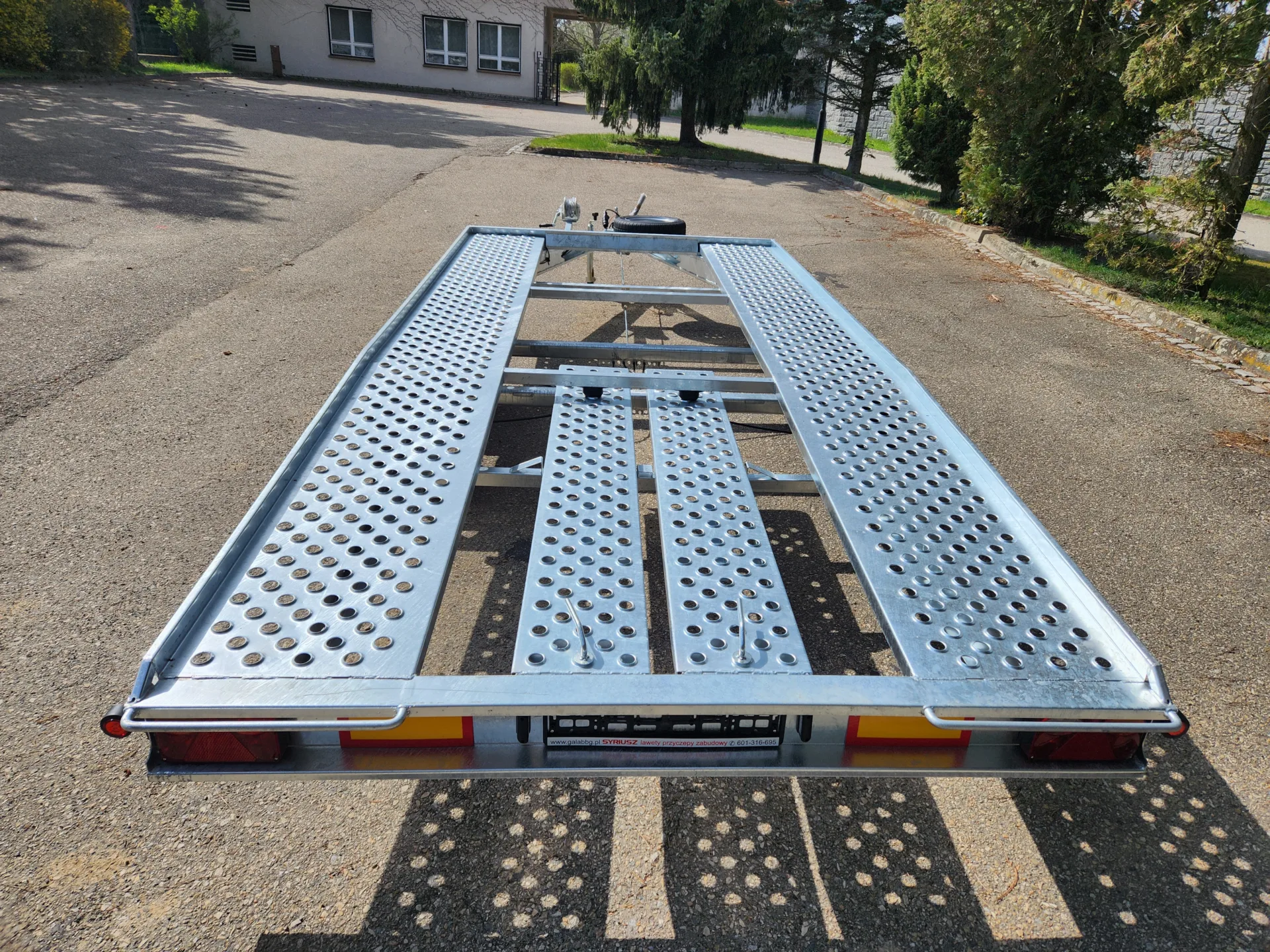 Snížený autopřepravník 450x210cm, 2700/510kg, VDI