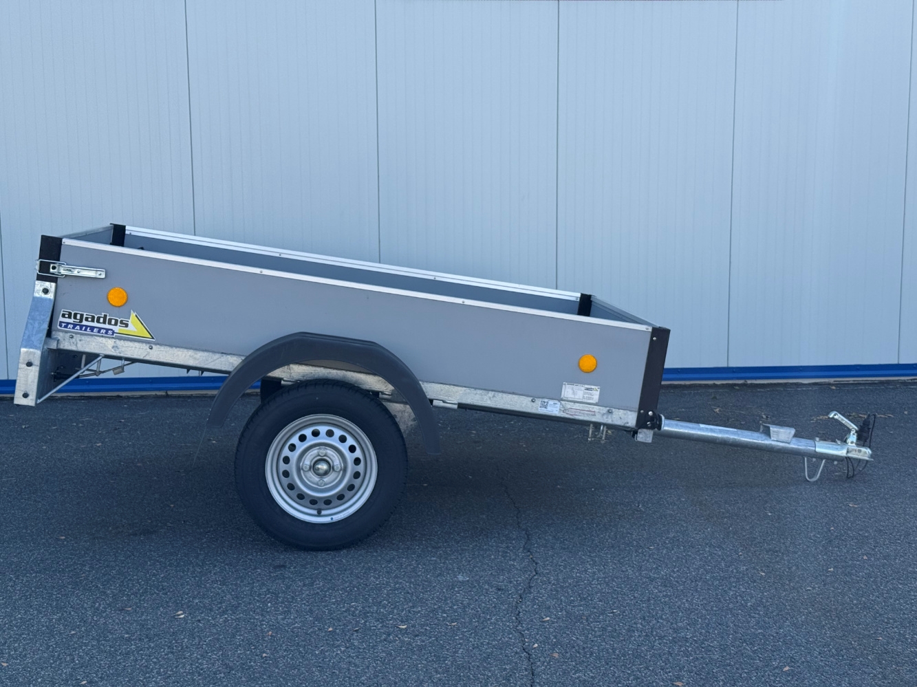Agados VZ-23 nebrzděný valník 750 kg