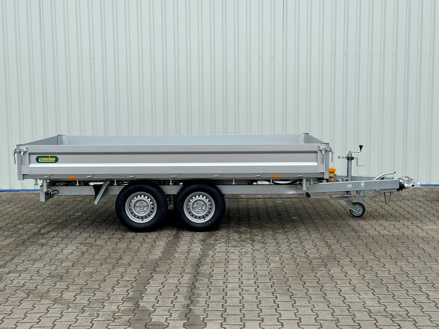 UNSINN UDK 3617-35-14 brzděný sklopný 3500 kg
