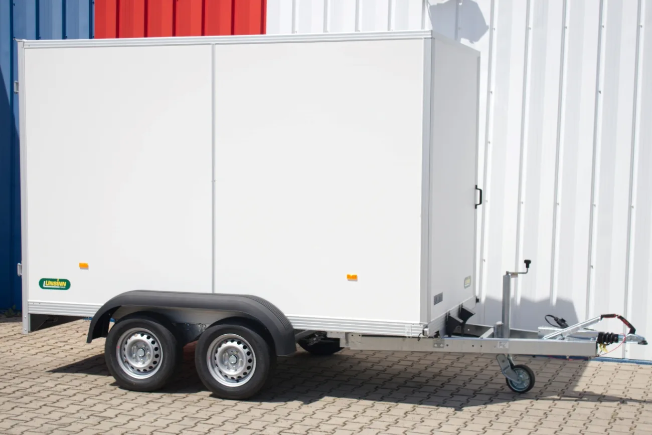 UNSINN WEB 44 brzděný skříňový 2000 kg