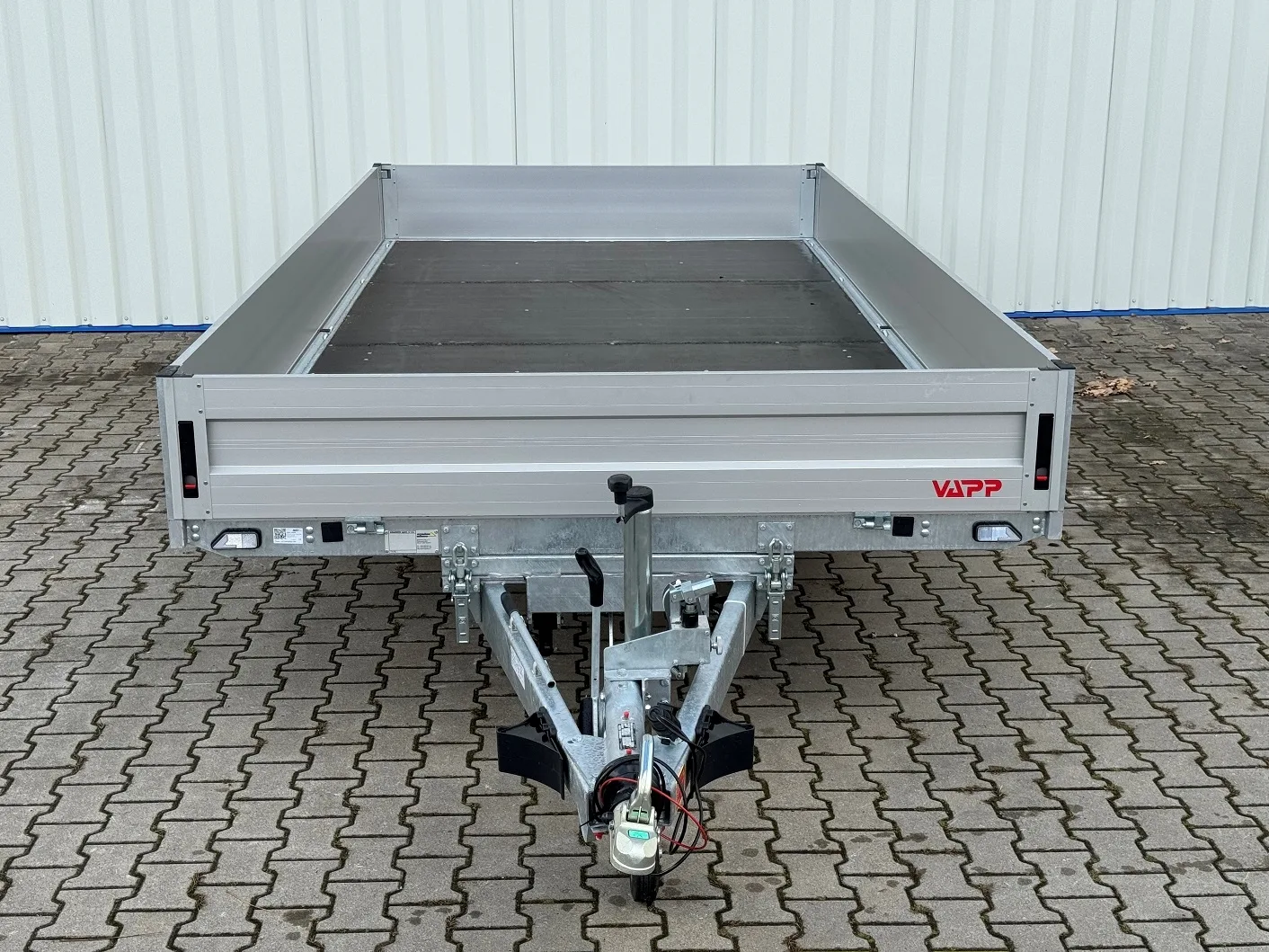 Agados ADAM 12 3500 kg – B2 brzděný přepravník aut