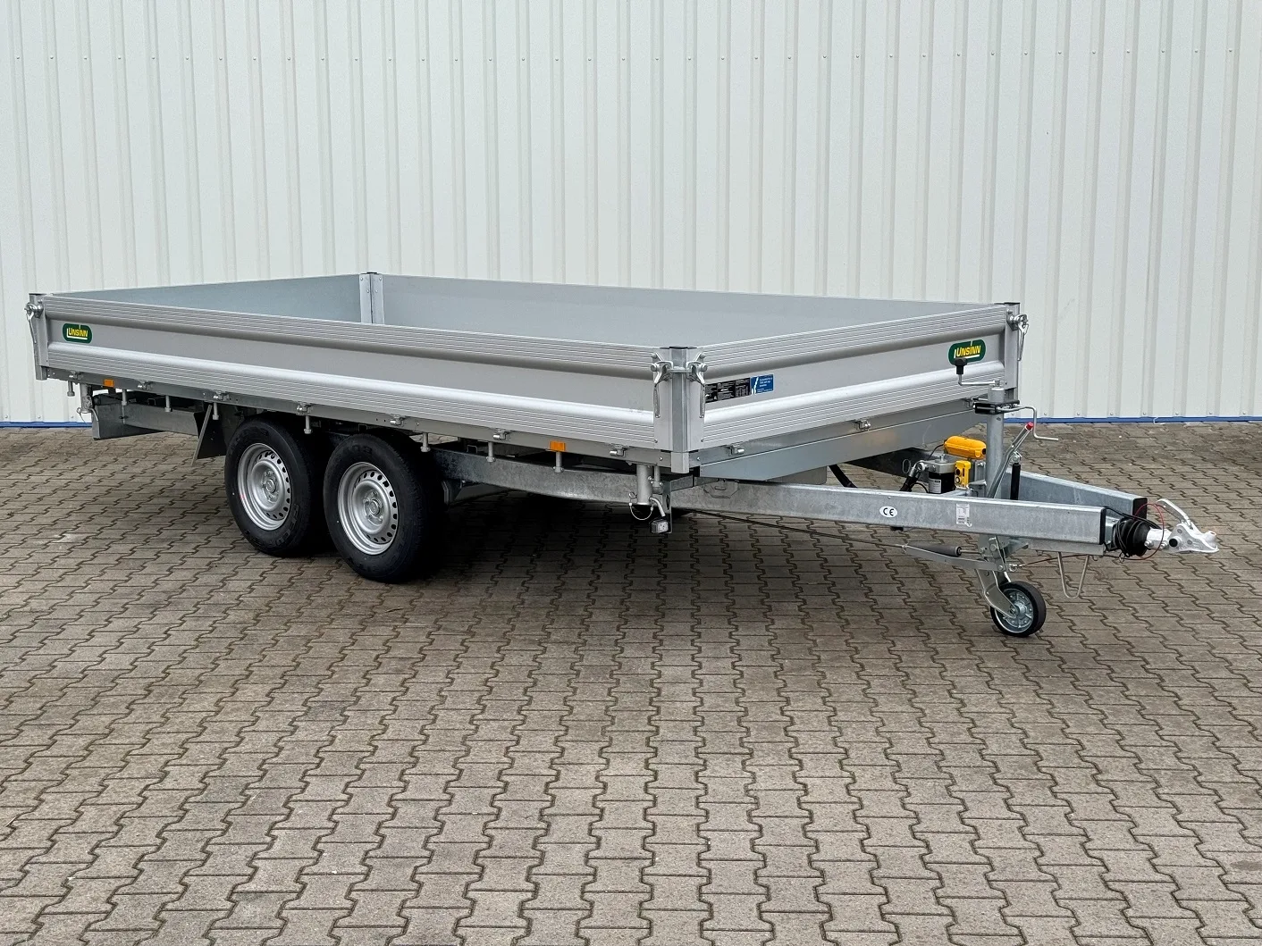 UNSINN UDK 4220-35-14 brzděný sklopný 3500 kg