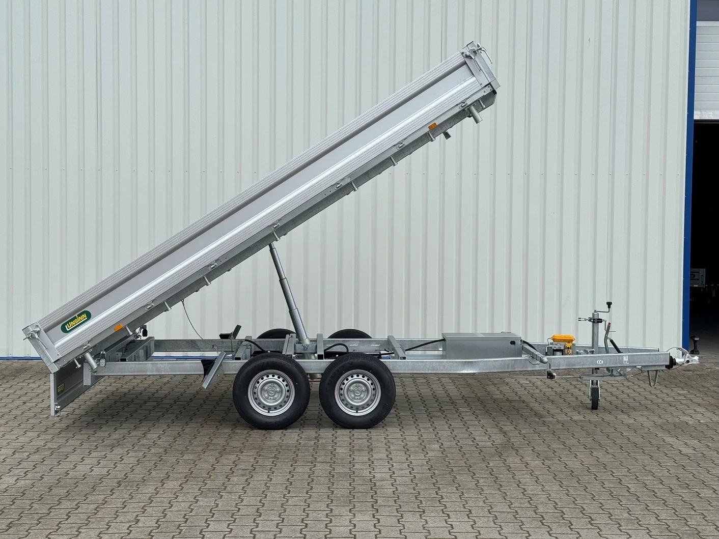 UNSINN UDK 4220-35-14 brzděný sklopný 3500 kg