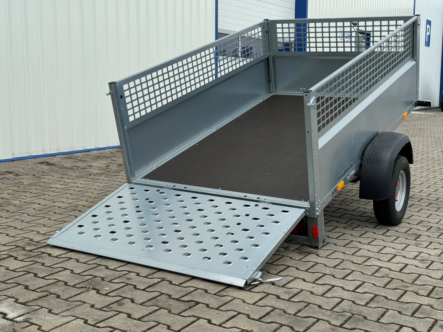Stema REX 21 750 kg sklopný + bočnice 650 mm