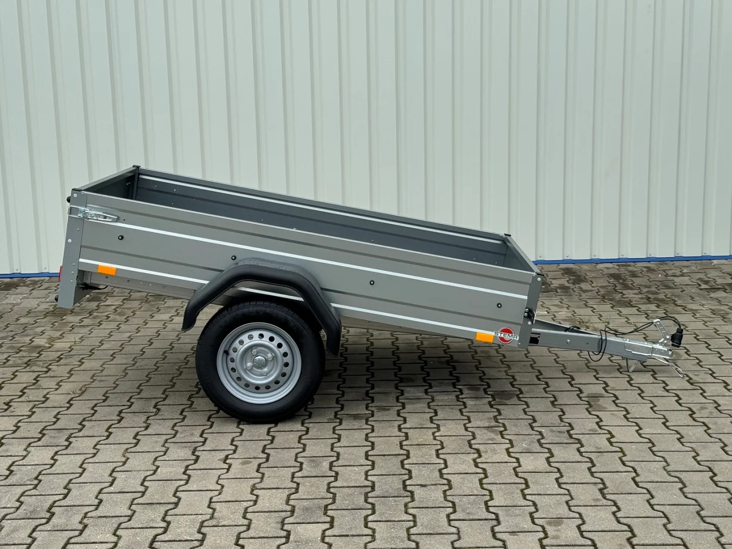 Stema OPTI 750 nebrzděný valník 750 kg