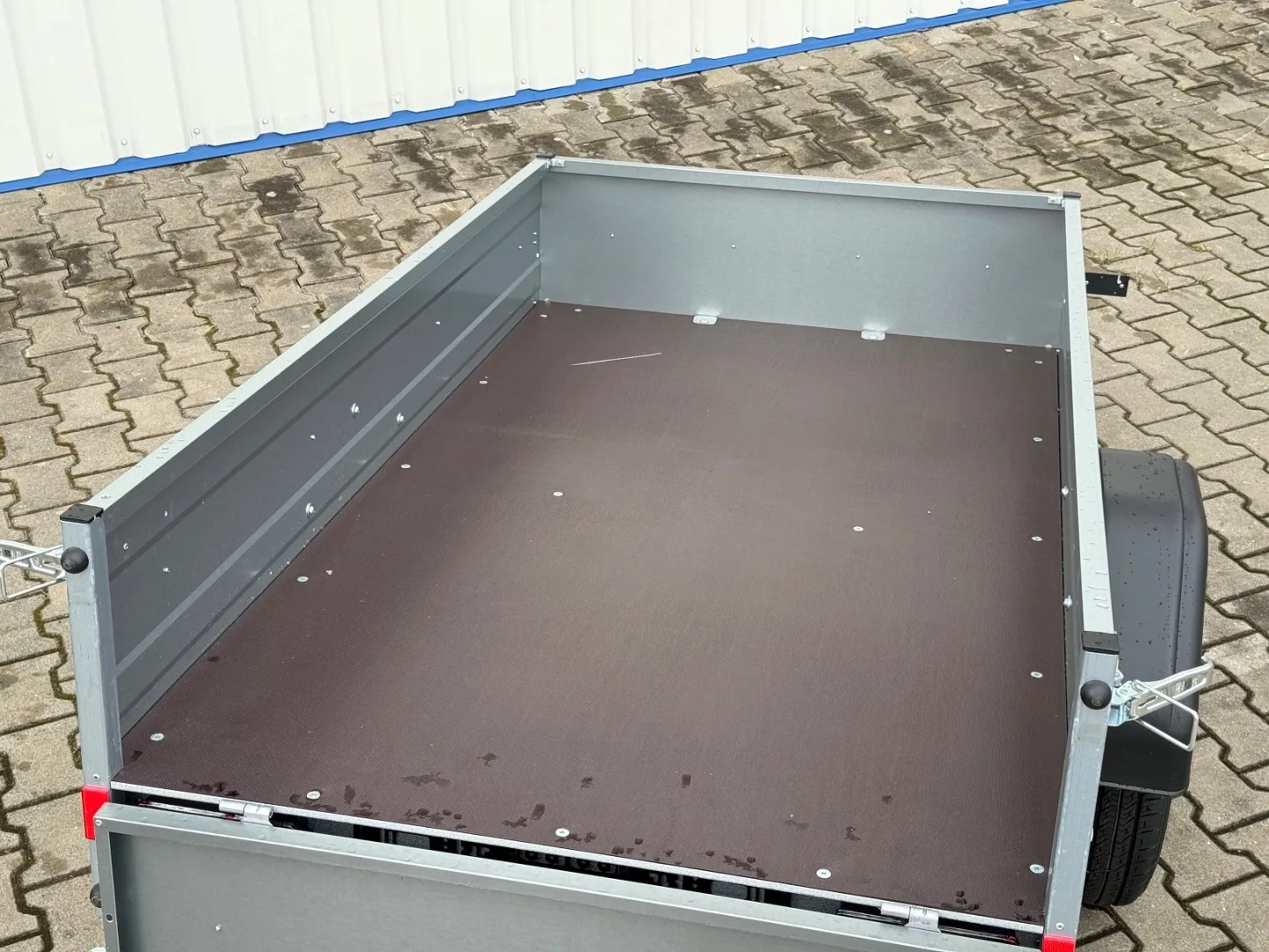 Stema OPTI 750 nebrzděný valník 750 kg