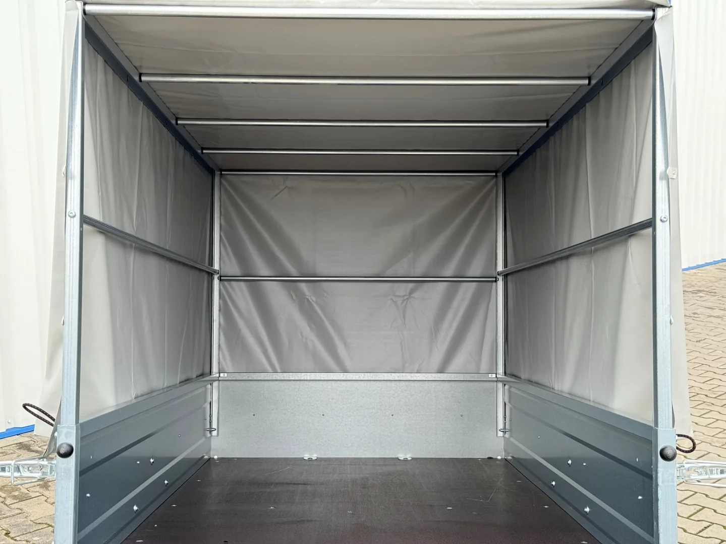 Stema OPTI 750 + plachta 110 cm nebrzděný valník