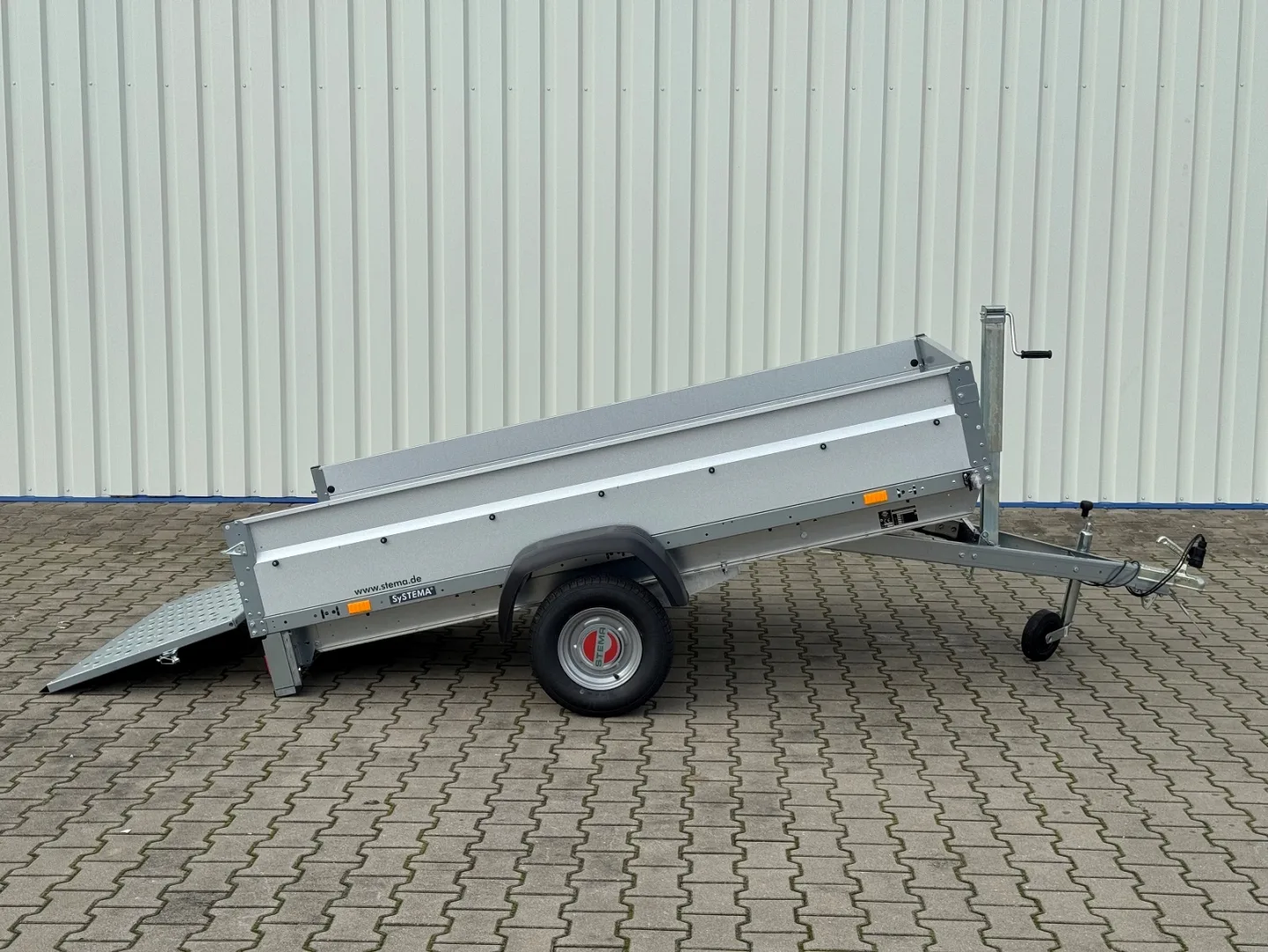 Stema REX 25 750 kg sklopný nebrzděný valník