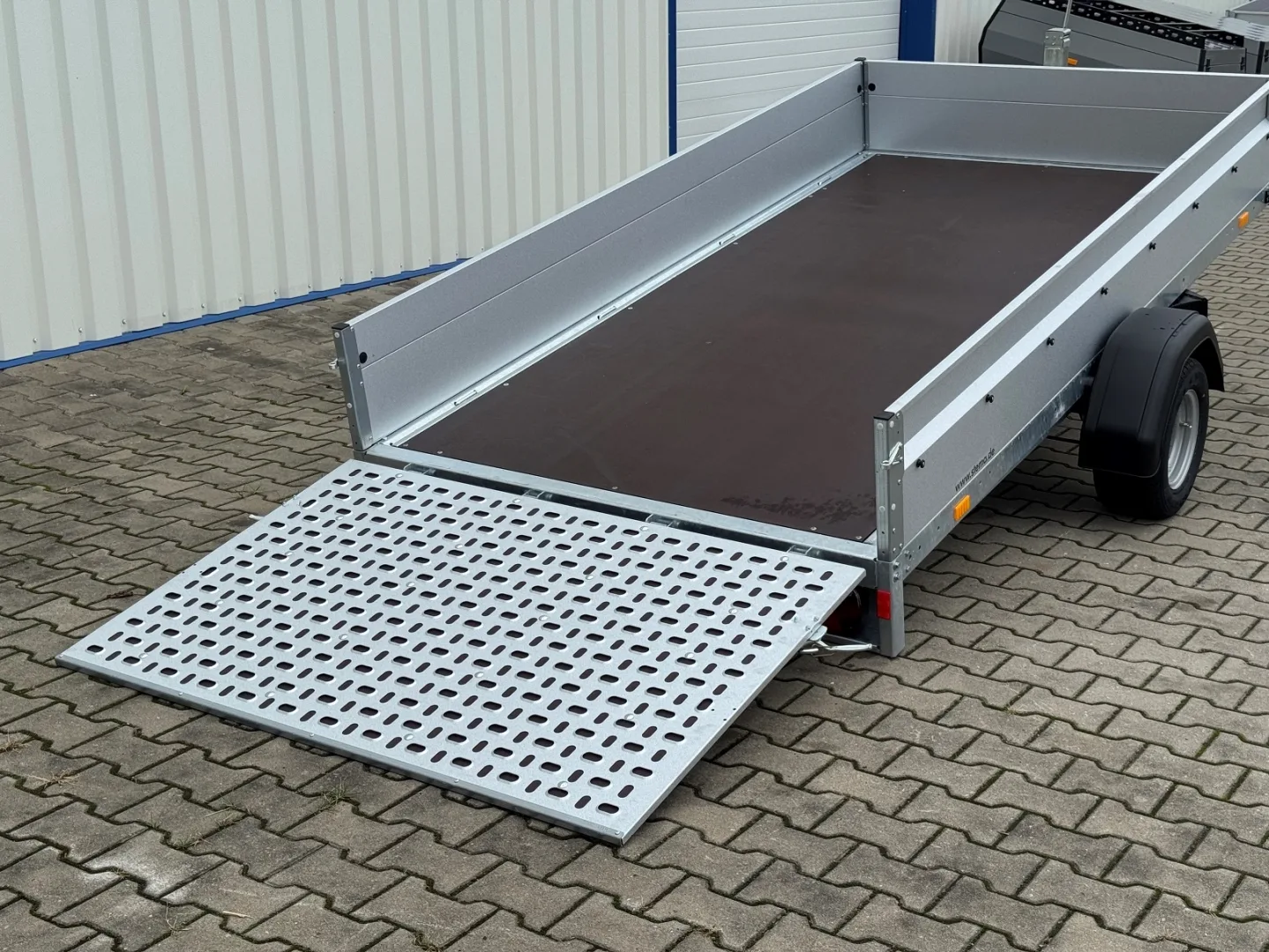 Stema MUT 13-30-15 sklopný B1 brzděný valník