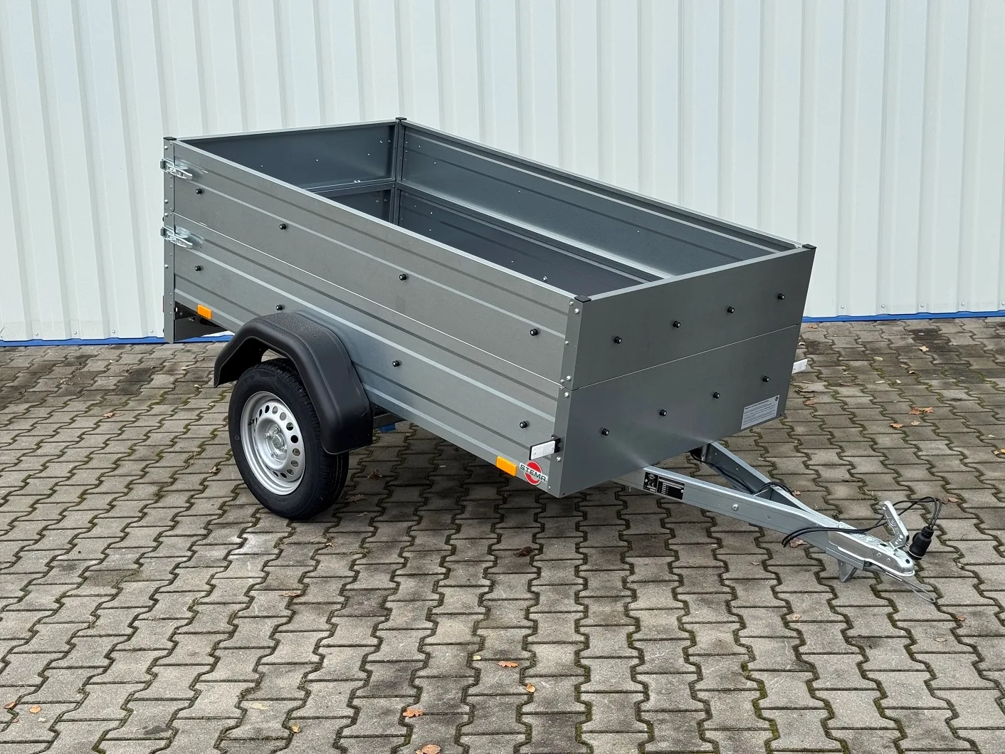 Stema OPTI 750 + nástavba bočnic nebrzděný valník