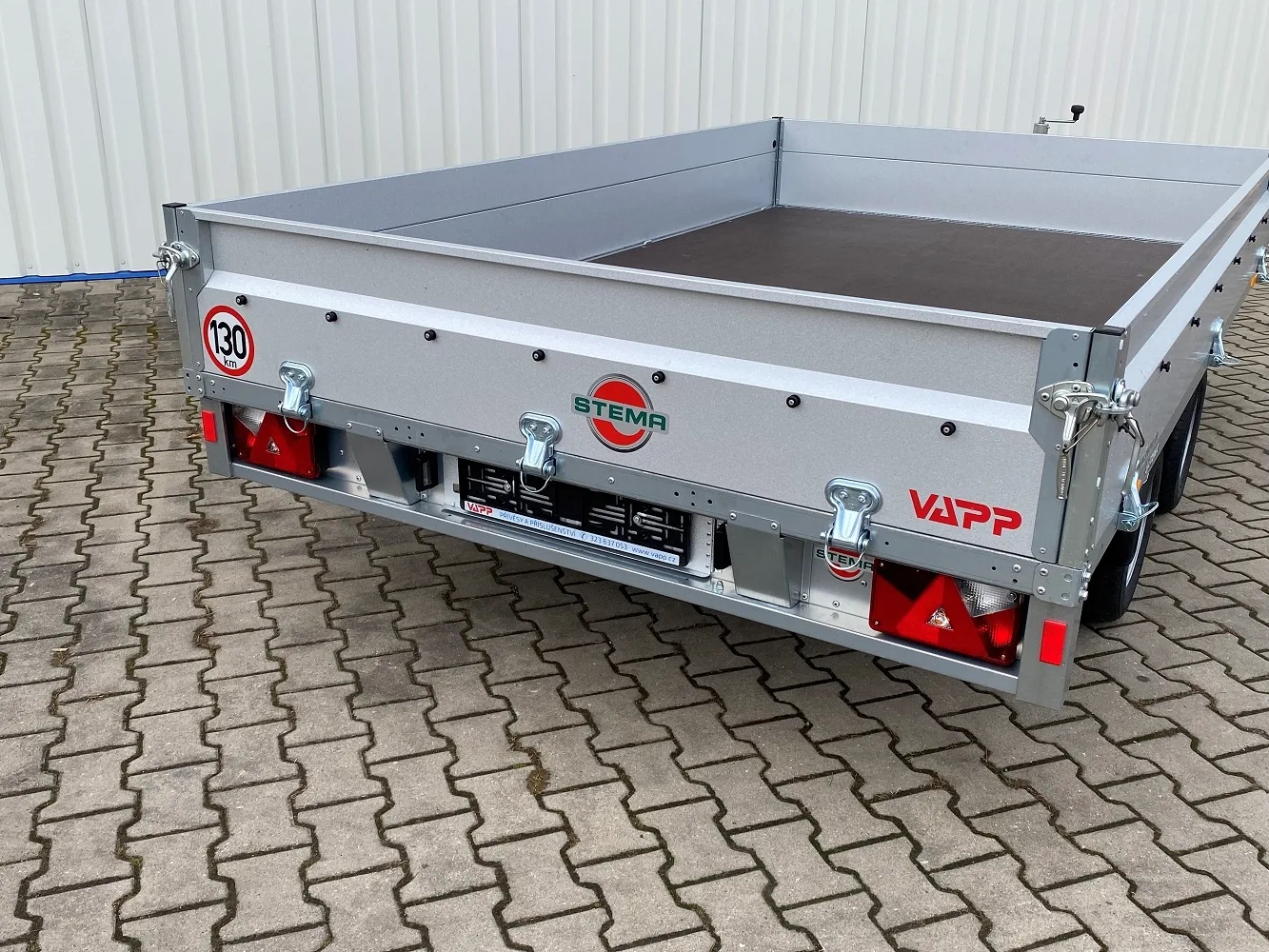 Stema SH 27-30-18 B2 brzděný valník 2700 kg