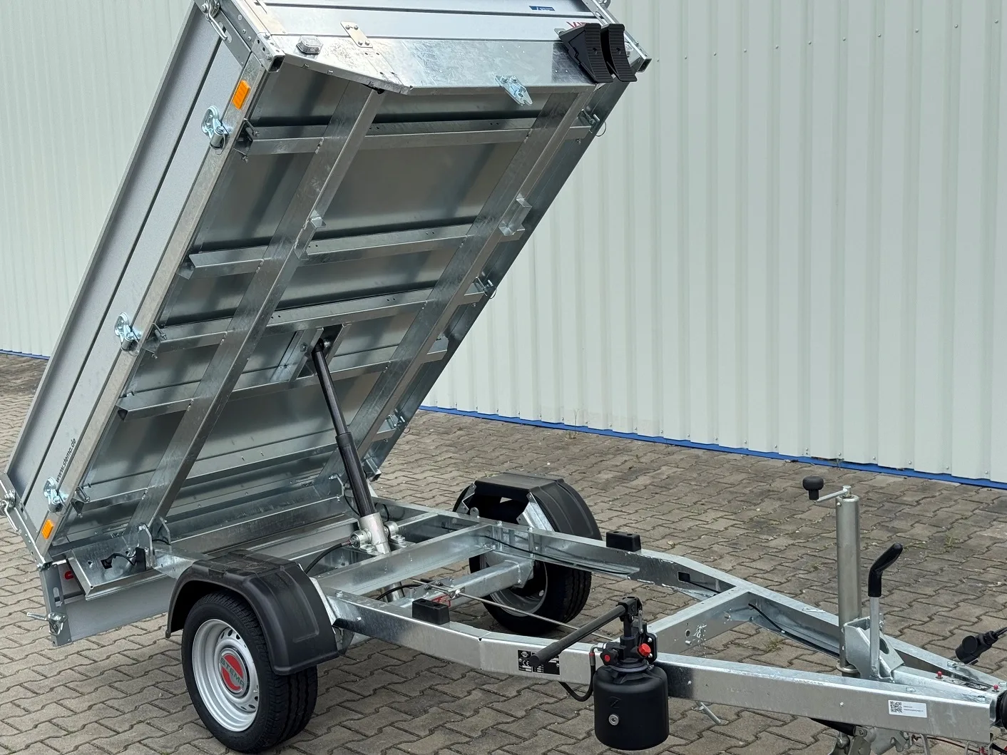 Stema RKE 13-23-15 sklopný B1 brzděný 1300 kg