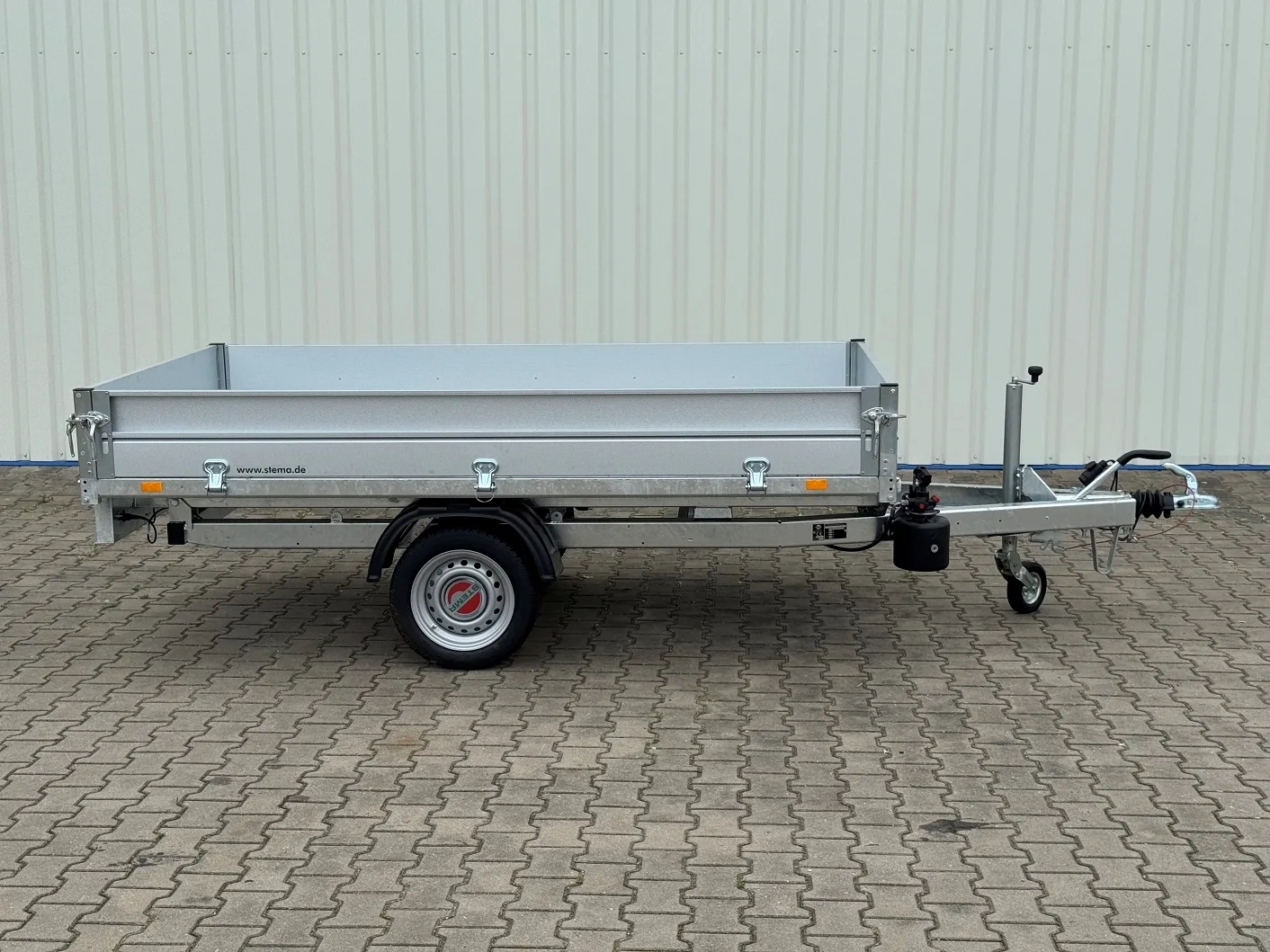 Stema RKE 15-27-15 sklopný B1 brzděný 1500 kg