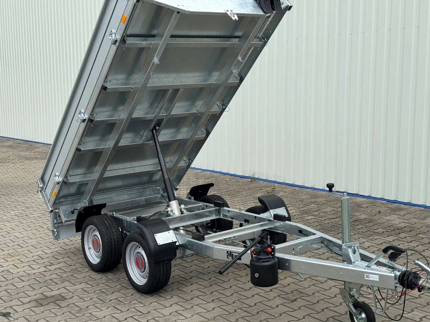 Stema RKE 27-27-15 sklopný B2 brzděný 2700 kg