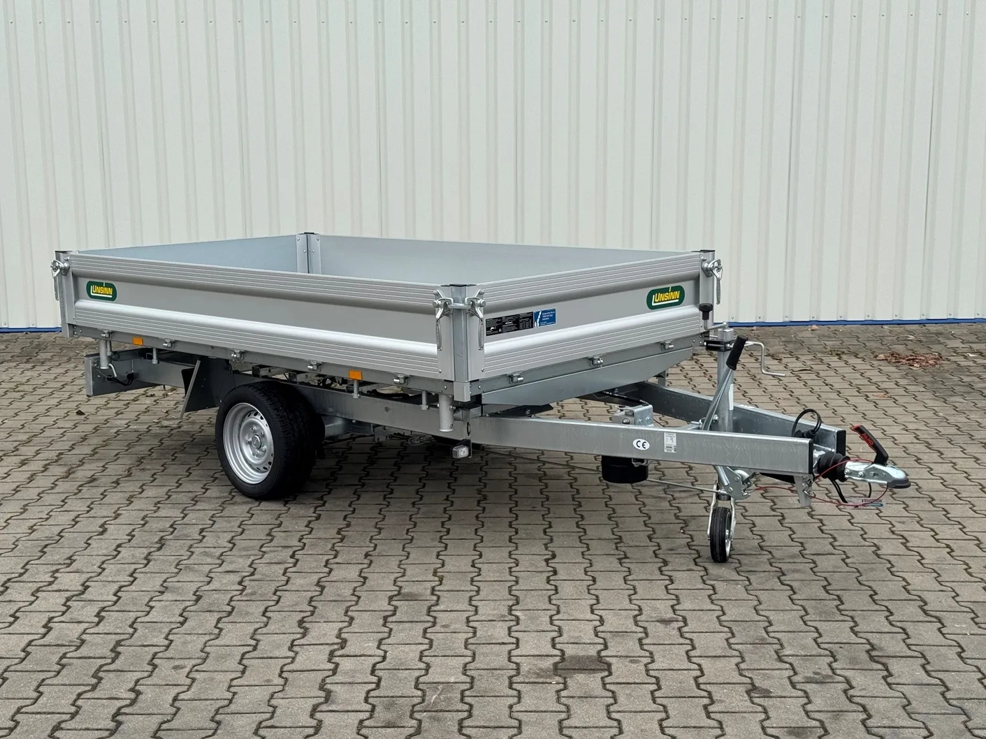 UNSINN UDK 2715-18-13 brzděný sklopný 1800 kg