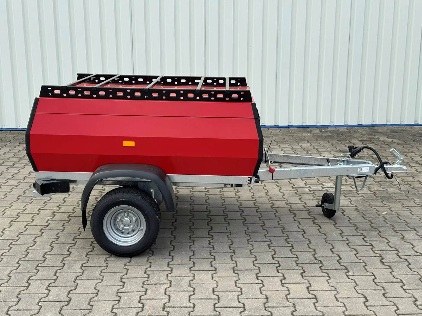 Stema RETRO Advanced červená (RAL 3001)