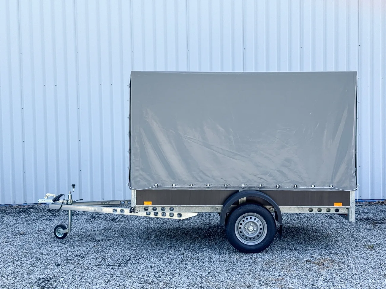 VAPP PROFI 4 + plachta 150 cm nebrzděný valník